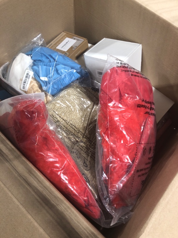 Photo 1 of ****MIXED BUNDLE******
****FINAL SALES*****