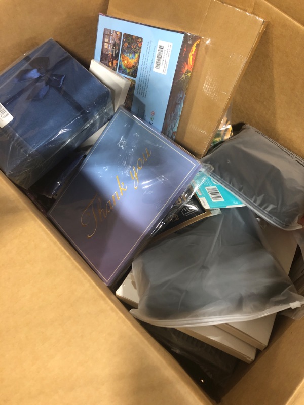 Photo 1 of ****FINAL SALES****
****MIXED BUNDLE****