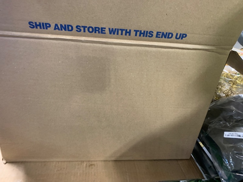 Photo 1 of ***AS IF/ FINAL SALE - NO RETURNS***
BUNDLE BOX OF MIXED ITEMS 
