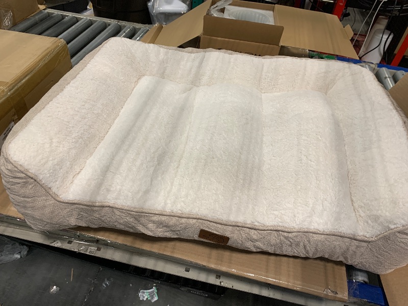 Photo 1 of ****SIMILAR***

Bedsure Orthopedic Dog Bed Medium Size Dog - Extra Thick Supportive Medium Dogs Beds with Waterproof Washable Cover, Comfort Pet Bed Sofa with Soft Plush Sherpa and Nonskid Bottom, Beige, 35"