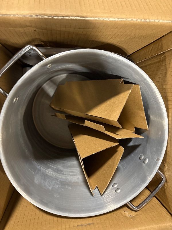 View 3 of **MISSING STRAINER**
GasOne 30Qt Aluminum Stock Pot with Strainer and Lid – Large Deep Fryer Pot with Basket for Boiling, Frying Turkey, Seafood, Crawfish – Food-Grade Aluminum Large Cooking Pot with Sturdy Handles