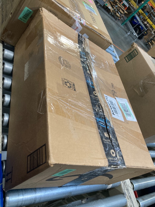 Photo 1 of ** USED / UNTESTED *** RUUGME Washable 10x14 Area Rug - Soft Area Rugs for Living Room Stain Resistant Carpet Vintage Lightweight Rugs for Bedroom with Non Slip Backing Indoor Ultra-Thin Rugs Home Decor 10x14 Black