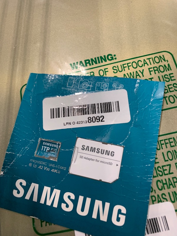 Photo 1 of Samsung EVO Select microSD Memory Card + Adapter, 1TB microSDXC, Up-to 160 MB/s, 4K UHD, UHS-I, C10, U3, V30, A2, for Mobile Phone, Smartphones, Nintendo-Switch, and Tablets (MB-ME1T0SA/AM)