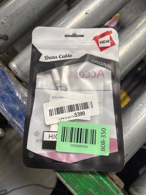 Photo 1 of [Apple MFi Certified] iPhone 3.5mm Headphone Jack Adapter,2 Pack for Apple Lightning to 3.5mm Earphones Jack Adapter Cord Dongle Aux Cable Converter Accessories Compatible with iPhone14 13 12 11/Xs/XR