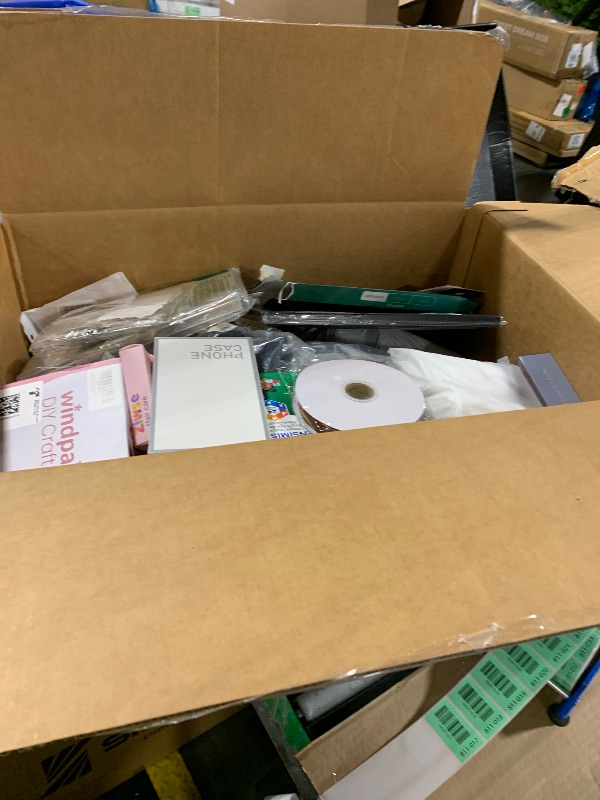 Photo 1 of *******MIXED BUNDLE***    ****FINALE SALES****