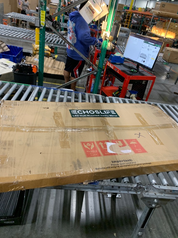 Photo 1 of  Led wall mounted vanity mirror 