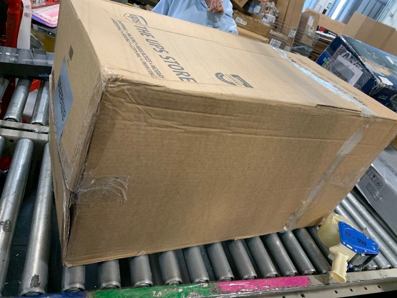 Photo 1 of ******SIMILAR ITEM**** UPPAbaby Bassinet V3 - Compatible with Vista, Cruz, Ridge Strollers - Overnight Sleep Solution - Mattress, Sheet and Bug Shield Included - Jake (Charcoal/Carbon Frame)