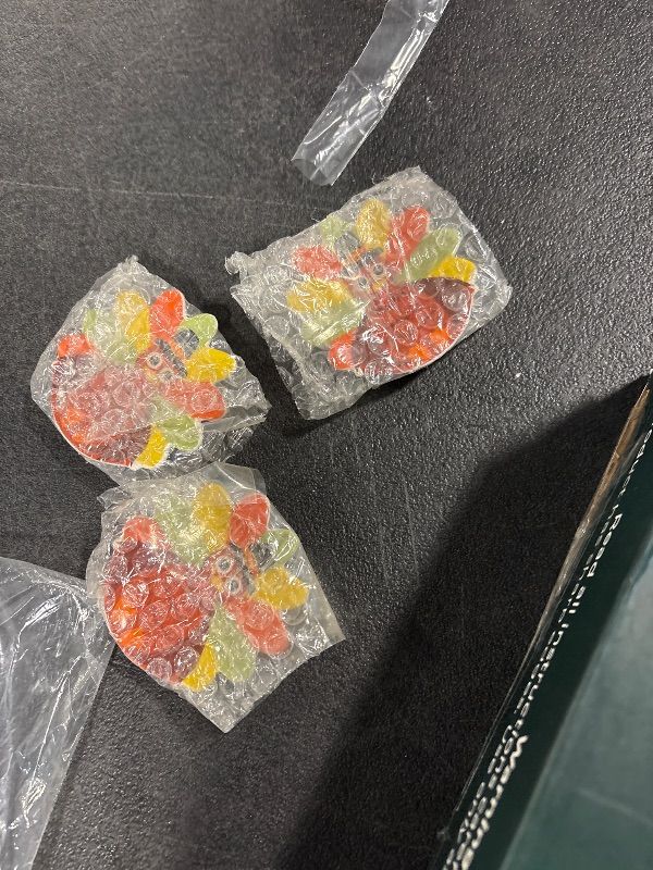 Photo 1 of **MISSING ONE**
Whaline 4Pcs Thanksgiving Spoon Rest Turkey Ceramic Spoon Holder Turkey Sauce Dishes Fall Thanksgiving Coffee Spoon Holder Ring Dish for Stove Top Cooking Utensil Kitchen Office Decor