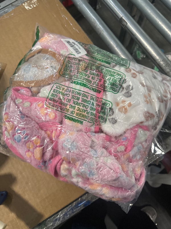 Photo 1 of 1 Pack 3 Blankets Super Soft Fluffy Premium Fleece Pet Blanket Flannel Throw for Dog Puppy Cat Paw Brown/Pink/White Large(41x31 inch)