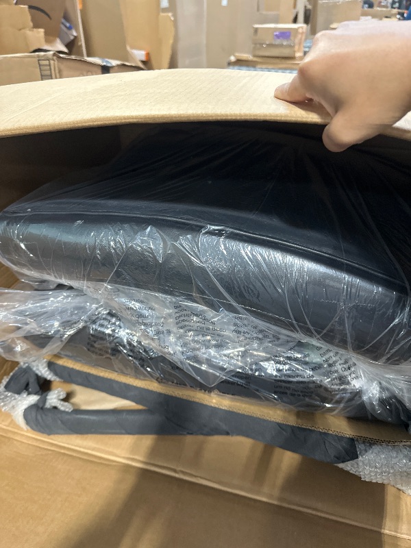 Photo 1 of *USED*
Flash Furniture Hercules Series Big & Tall LeatherSoft Executive Side Reception Chair, Padded Lobby Chair with 500-lb. Static Weight Capacity, Black