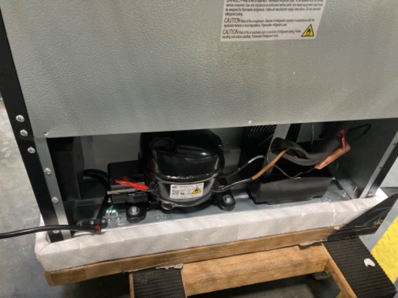 Photo 1 of ****MINOR DAMAGE, DENTS****Garvee 24Inch Indoor Beverage Refrigerator Weather Resistant Stainless Steel Beverage Cooler for Up to 180 Cans, Built-in or Freestanding Use

-Accurate LED temperature control
-Powerful compressor for quick cooling
-Air-cooling