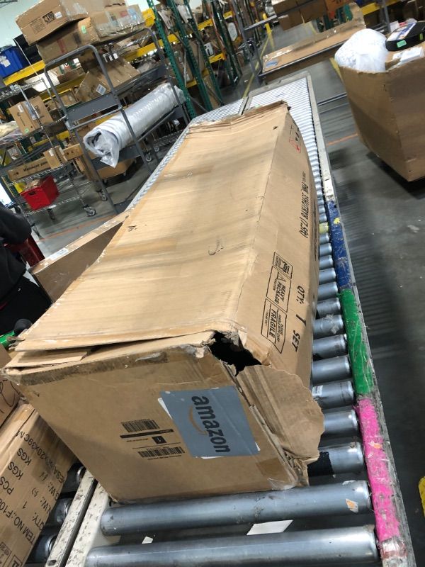 Photo 1 of Garvee 7.5ft Artificial Christmas Tree Prelit, PVC Xmas Tree with 2165 Branch Tips, 600 Dual-Color LED Lights & Foldable Base, for Holiday, Party, Christmas Decorations, Green