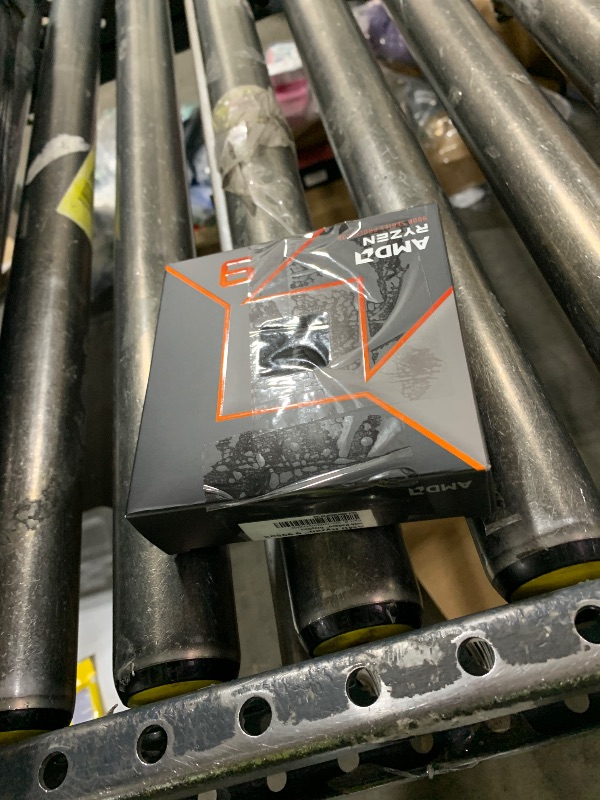 Photo 1 of AMD Ryzen™ 9 9950X 16-Core, 32-Thread Unlocked Desktop Processor