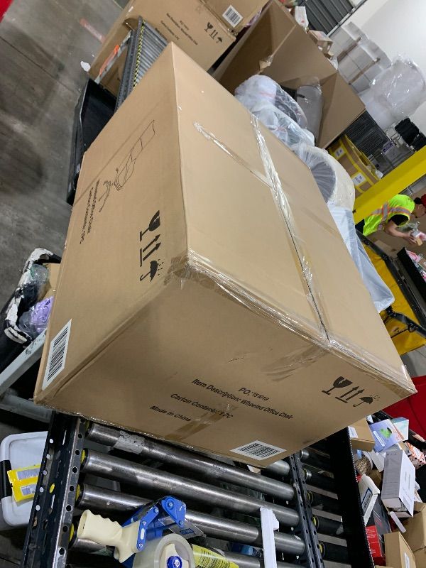 Photo 1 of Hanover office chair gray 