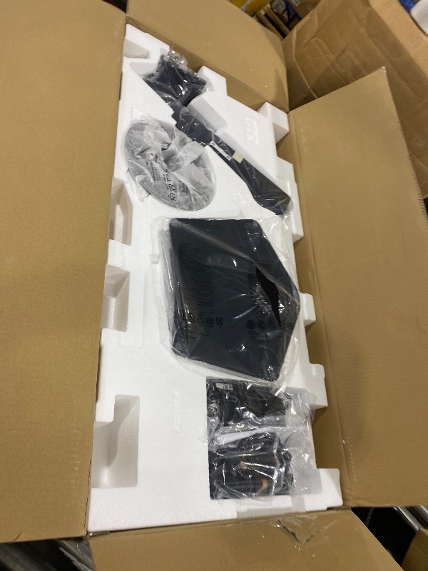 Photo 1 of Samsung 40” Odyssey G7 (G75F) WUHD Resolution, 180Hz, Curved Gaming Monitor, 1ms Response Time (GtG), VESA DisplayHDR™ 600, AMD FreeSync™ Premium Pro, LS40FG75DENXZA, 2025