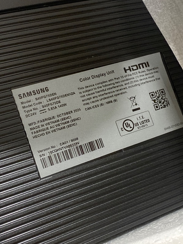 Photo 1 of Samsung 40” Odyssey G7 (G75F) WUHD Resolution, 180Hz, Curved Gaming Monitor, 1ms Response Time (GtG), VESA DisplayHDR™ 600, AMD FreeSync™ Premium Pro, LS40FG75DENXZA, 2025
