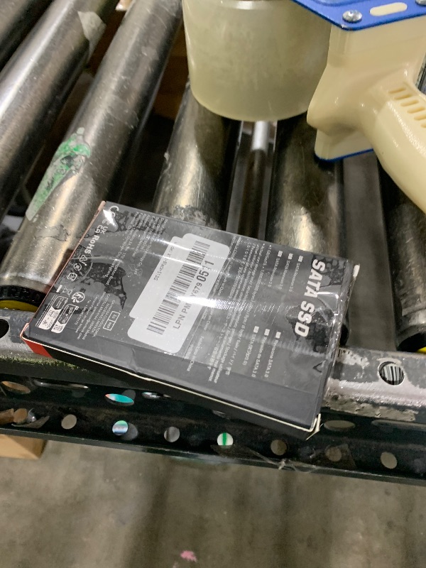 Photo 1 of RAOYI 512GB Internal SSD SATA III 6Gb/s 2.5” Solid State Drive 3D NAND Flash Advanced SSD Hard Drive Up to 550MB/s SATA 3 SSD Upgrade Performance for PC Laptop