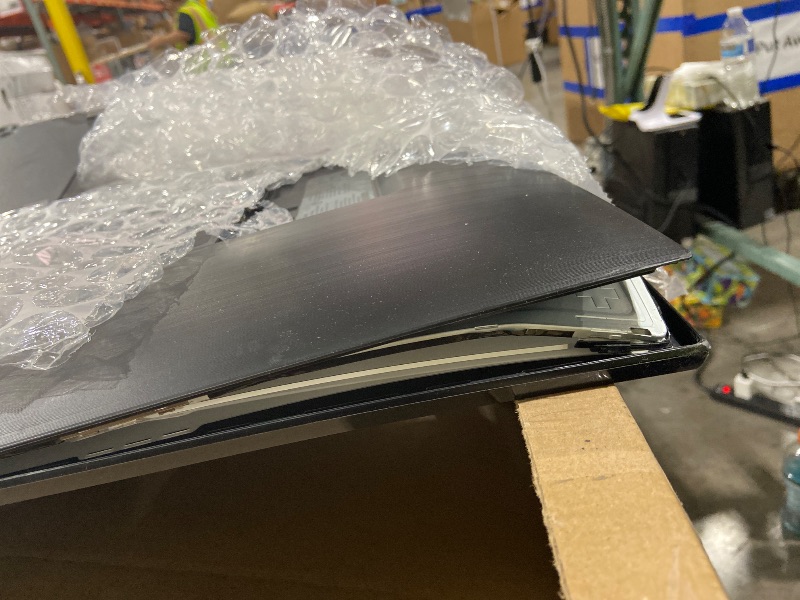 Photo 1 of *ONLY FOR PARTS* SAMSUNG SMALL TV UNKNOWN MODEL 