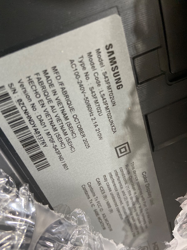 Photo 1 of *ONLY FOR PARTS* SAMSUNG SMALL TV UNKNOWN MODEL 