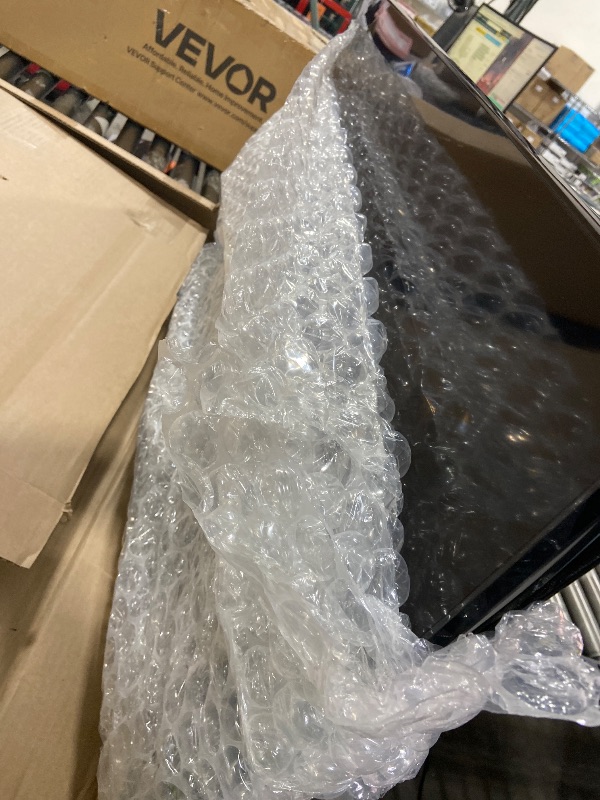 Photo 1 of *ONLY FOR PARTS* SAMSUNG SMALL TV UNKNOWN MODEL 