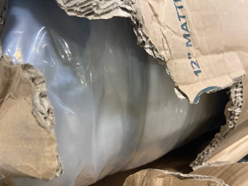 Photo 1 of Zinus 12 Inch Foam and Spring Hybrid Mattress [New Version], Queen, Fiberglass Free, Medium Firmness, Durable Support, Certified Safe Foams & Fabric, Mattress in A Box