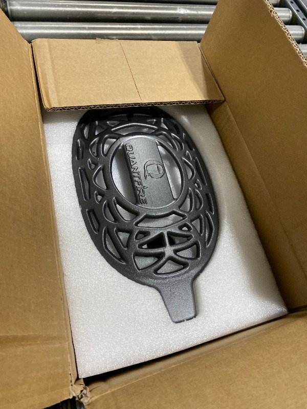 Photo 1 of Quantfire Wood Stove Steamer Rust Resistant,Fireplace Humidifier Pot Cast Iron Steamer for Home Indoor Decorative,2.5 Quart Capacity Matte Black