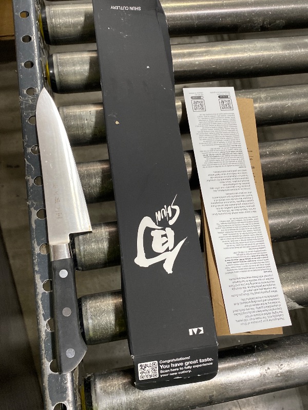 Photo 1 of Shun Classic 6" Chef's Knife