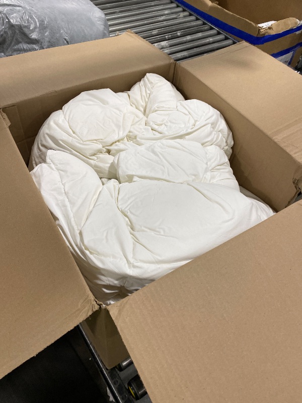 Photo 1 of Feather Down Fiber Comforter Twin Size,Premium Ultra-Soft Breathable Comforter High Fill Power Grey Duvet Insert,All Season Hotel Luxury Bedding Comforters (White/All Season, Oversized King)