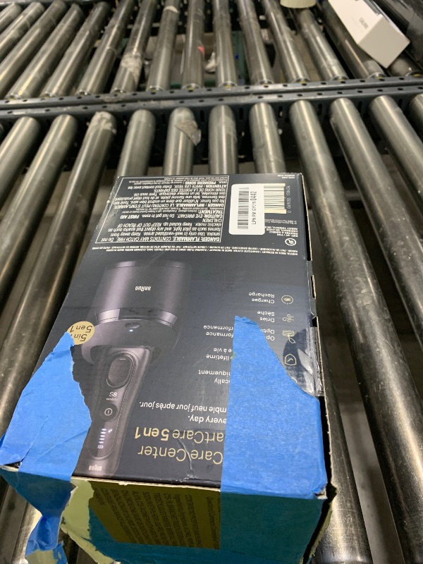 Photo 1 of Braun Series 8 8560cc Electric Razor for Men, 4+1 Shaving Elements & Precision Long Hair Trimmer, 5in1 SmartCare Center, Close & Gentle Even on Dense Beards, Wet & Dry Electric Razor, 60min Runtime