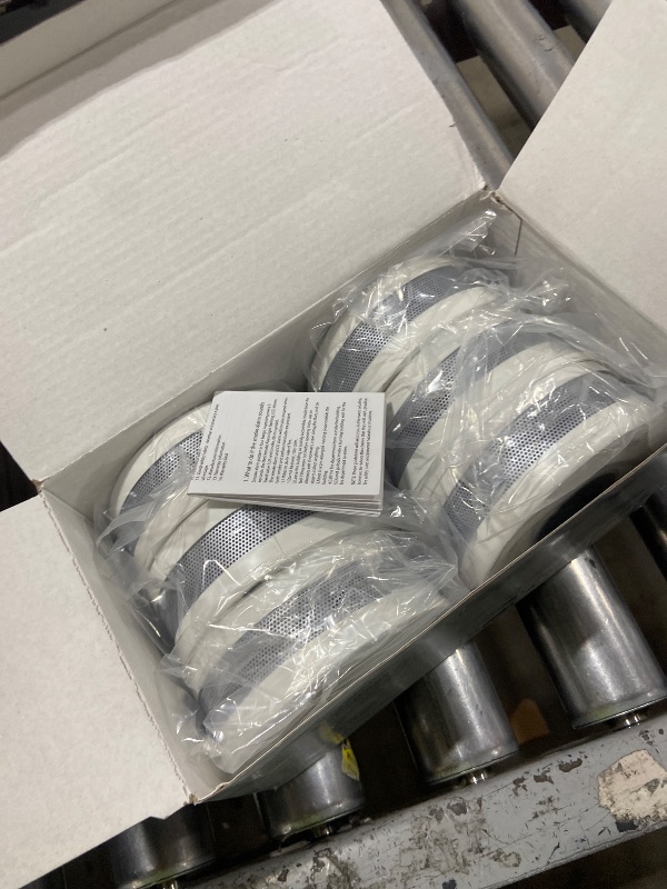 Photo 1 of 10-Year Battery Wireless Interconnected Smoke and Carbon Monoxide Detector, Smart Interlink Smoke CO Alarm with Digital Display, Fire and CO Combo Alarm for Home (6 Pack)