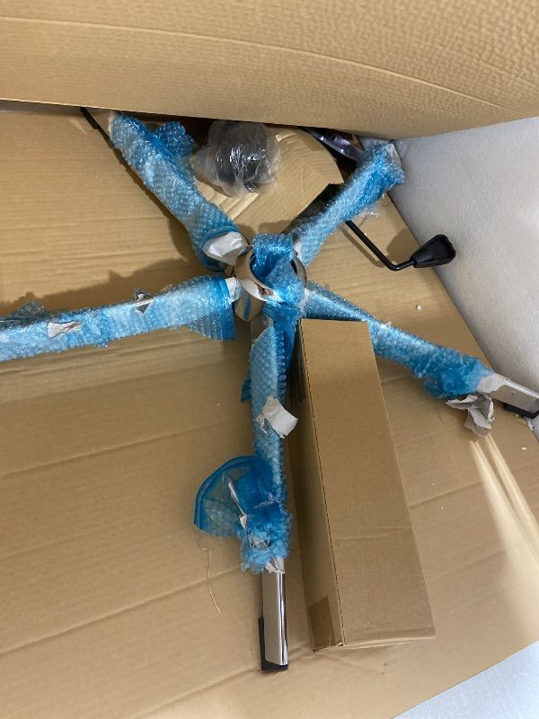 Photo 1 of office chair Grey 