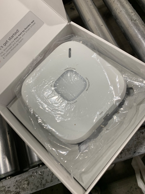 Photo 1 of First Alert SC5 Hardwire Smart Smoke & Carbon Monoxide Alarm, SMCO600NV-AC, 1-Pack