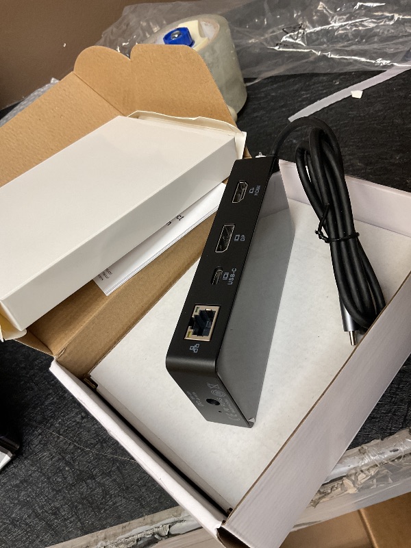 Photo 1 of New Surface Thunderbolt 4 Dock Triple Displays 4K@60Hz HDMI+USB C+DP Compatible Surface Pro 12/11/10/9/8/X/7+/7, Surface Laptop 7/6/5/4/3, Surface Go 4/3/2/1, Surface Laptop Go 3/2/1, Surface Book 3/2