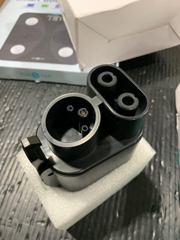 Photo 1 of Lectron NACS to CCS Electric Vehicle Adapter with Interlock - (500A/1,000V) - Compatible with Tesla Superchargers - CCS1 EV Fast Charging with Vortex Plus [Check Automaker for Compatibility] - UL 2252