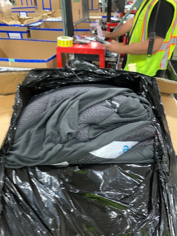 Photo 1 of MATTRESS TOPPER