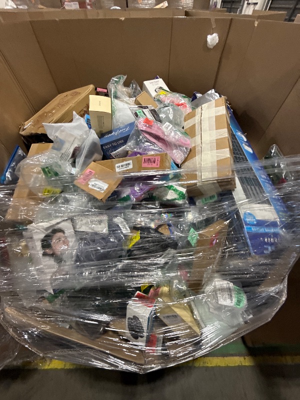 Photo 1 of Nellis Variety Box: Pallet | See Notes for Details