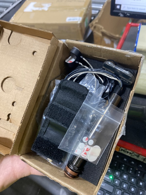 Photo 1 of L.R. Baggs HiFi Acoustic Guitar Pickup System