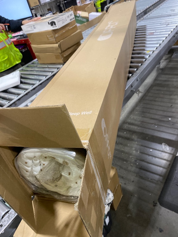 Photo 1 of OFFTR z 12 Inch King Size Mattress, Hybrid Zoned Support Pocket Coils & Cooling Memory Foam, Medium-Firm Feel with Strong Edge Support, Pressure Relief, CertiPUR-US Certified