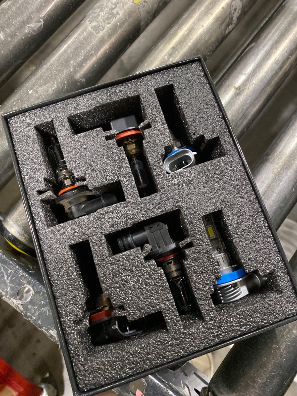 Photo 1 of ZSTOPCL Fit for Toyota Highlander 2014-2022 Light Bulbs, High/Low Beam Fog Light Bulbs Combo, 800% Brightness, 6000K Cool White, Plug and Play, Pack of 6