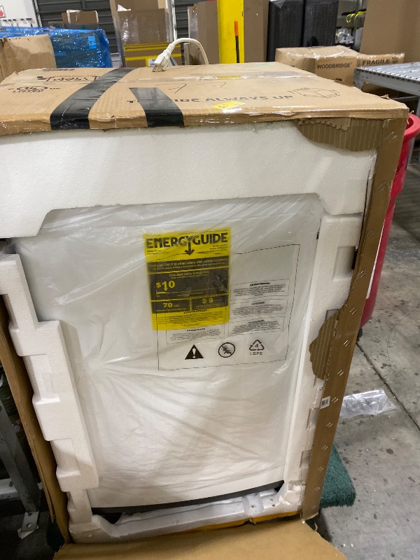 Photo 1 of BLACK+DECKER Small Portable Washer, Washing Machine for Household Use, Portable Washer 2.0 Cu. Ft. with 6 Cycles, Transparent Lid & LED Display