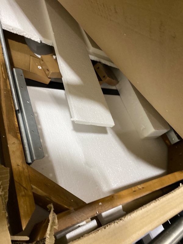 Photo 1 of VASAGLE Extendable Dining Table