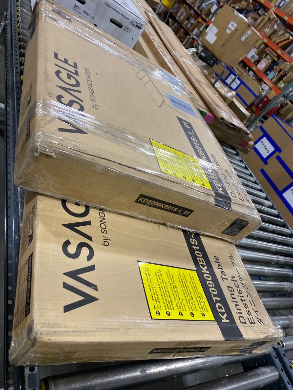 Photo 1 of VASAGLE Extendable Dining Table