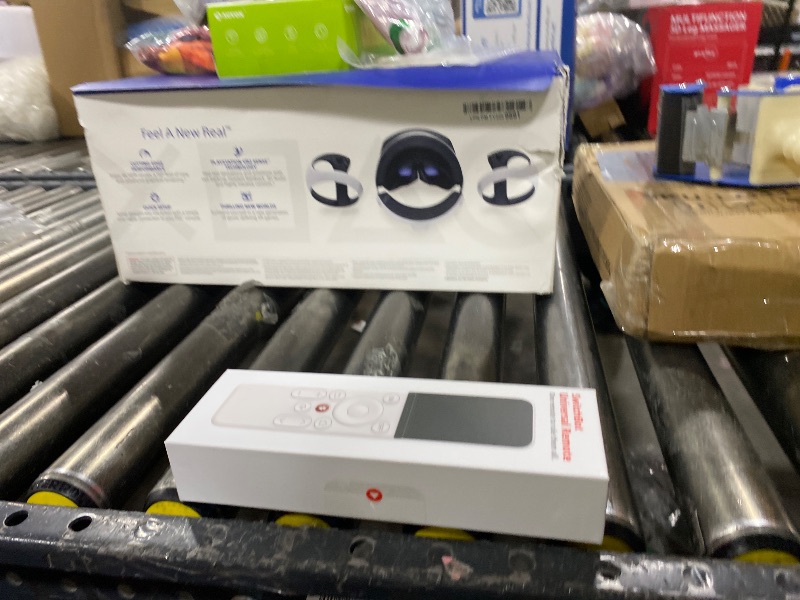 Photo 1 of SwitchBot Universal Remote Control with Hub Mini Matter Enabled, Multi-use Smart Remote with Customize App, Control 25 IR/Bluetooth Devices and 10 Scenes, Compatible with TV/AC/SwitchBot BLE Devices