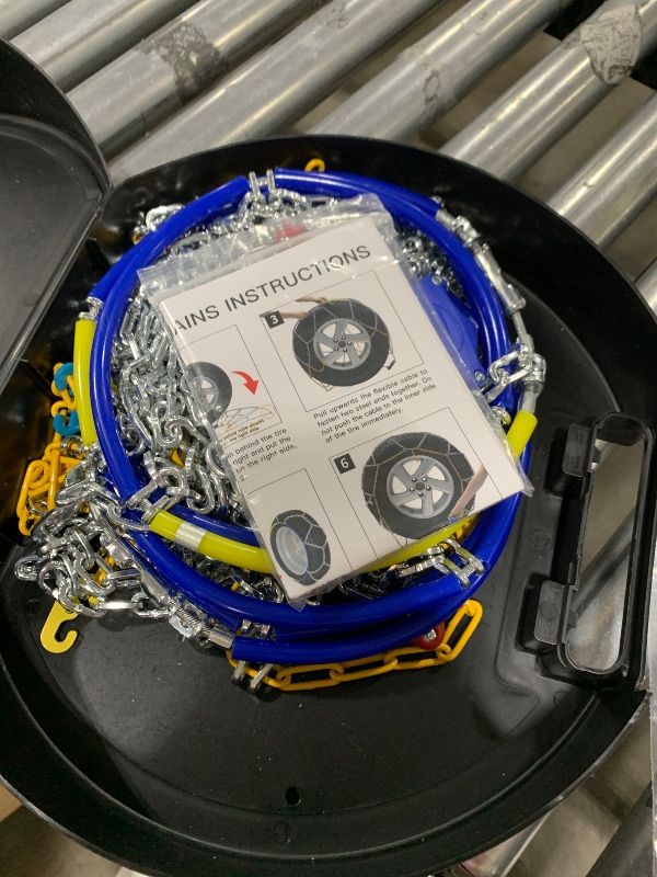 Photo 1 of Snow-Chains Auto Fixing 1 Min Quick Fit Easy Installation Tire-Chains, Portable Reusable Universal Emergency Tire Traction Chain for Passenger Car, Pickup Trucks and SUV - Set of 2