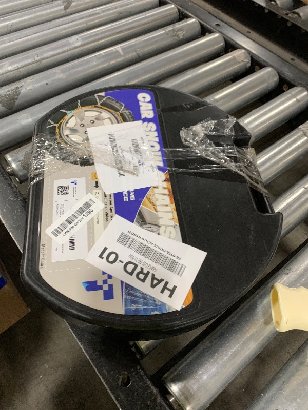 Photo 1 of Snow-Chains Auto Fixing 1 Min Quick Fit Easy Installation Tire-Chains, Portable Reusable Universal Emergency Tire Traction Chain for Passenger Car, Pickup Trucks and SUV - Set of 2