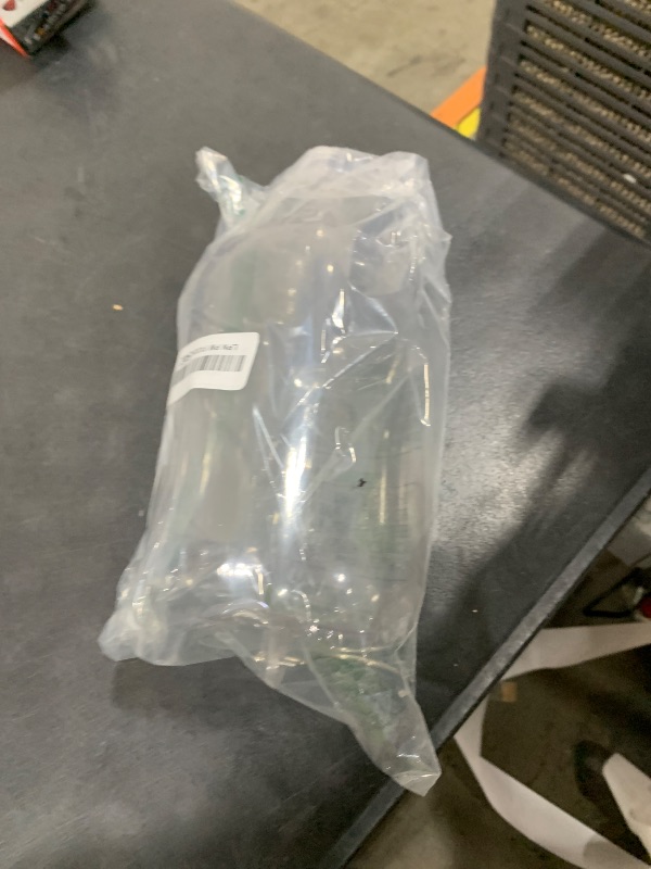 Photo 1 of Hummingbird Feeder 72OZ