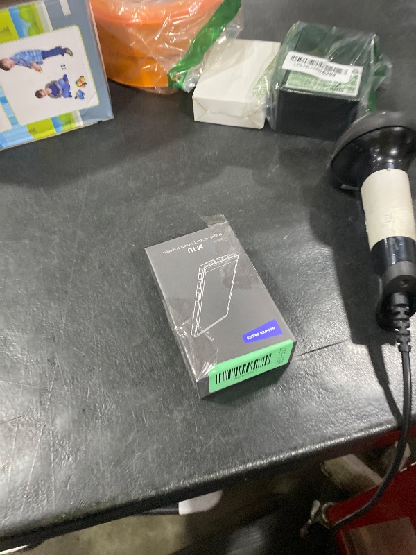 Photo 1 of NEEWER Basics 4" Ultra Thin Magnetic Vlog Selfie Monitor Screen, Metal Back Camera Monitor w 600nits/Remote for 4K 120fps Wired Recording Streaming, Only Compatible with iPhone 17 16 15 Series, M4U