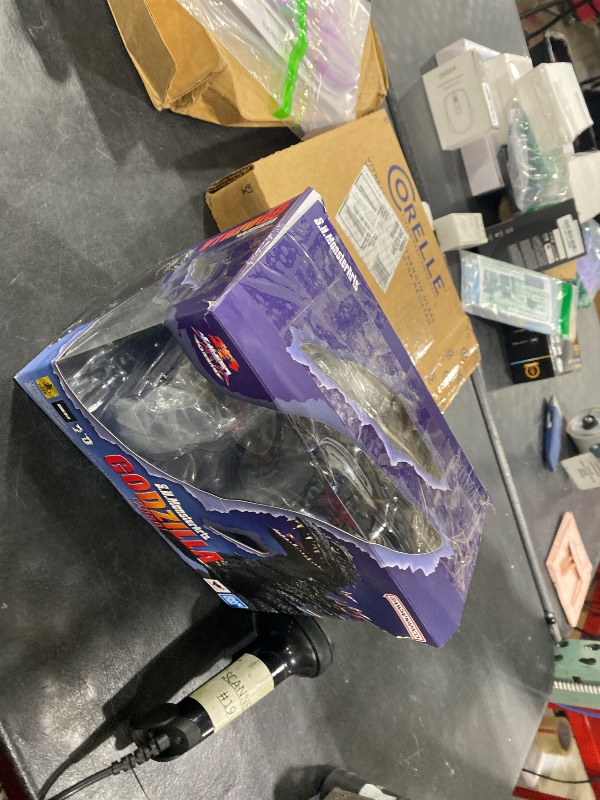 Photo 1 of TAMASHII NATIONS - Godzilla vs. Megaguirus(2000) - Godzilla [2000] S.H.MonsterArts Action Figure