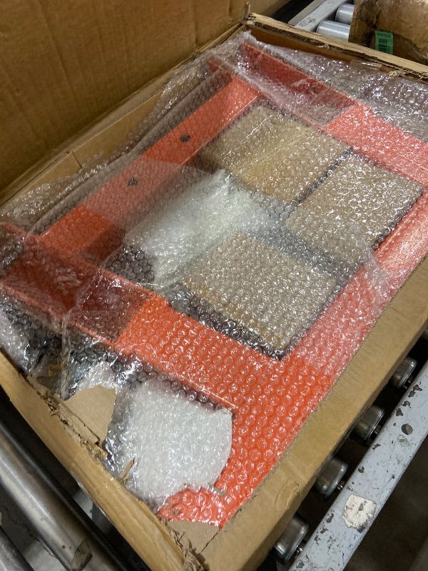 Photo 1 of ENGINE CRANE