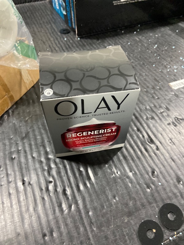 View 2 of Olay Face Moisturizer, Regenerist Micro-Sculpting Cream for Women, Fragrance-Free - Anti-Aging, Anti-Wrinkle, Firming Skin Care - Triple Collagen Cream, Peptide, Hyaluronic Acid, Niacinamide, 1.7oz